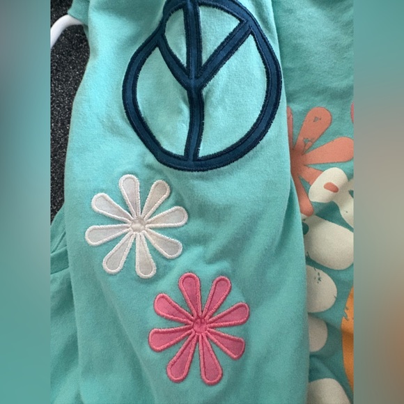 Disney Pixar Cars Fillmore Fuel Your Soul Women's LS T-shirt NWOT Size Medium - Picture 7 of 10